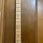 Close-up of the Oak/Maple neck with fir fretboard of theMacanudo Diddley Bow
